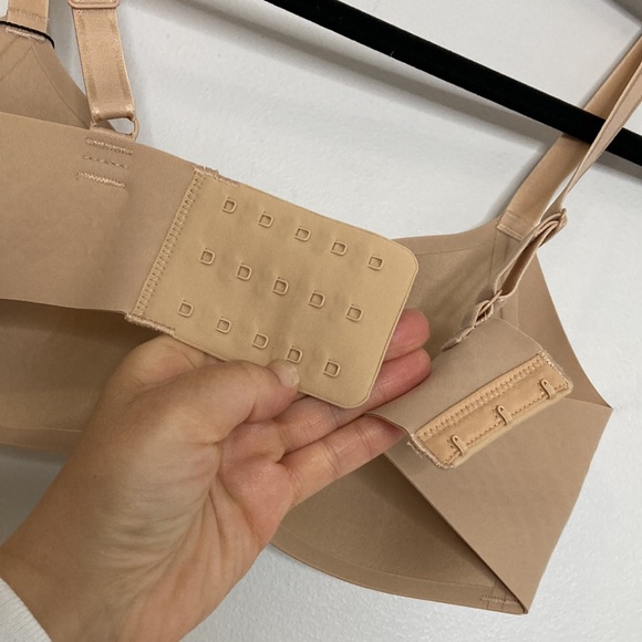 New Knix Wingwoman Bra Womens 32B Beige Tan Wireless Comfort Contour - Picture 10 of 14